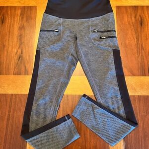 Zella Black and Gray Striped Leggings Size Small